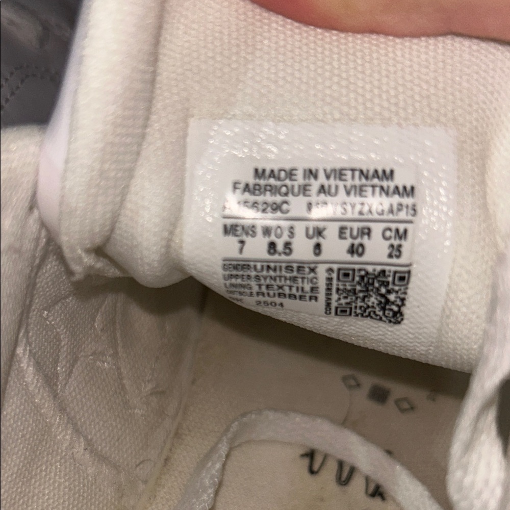 Converse White Leather Sneakers - Picture 9 of 11